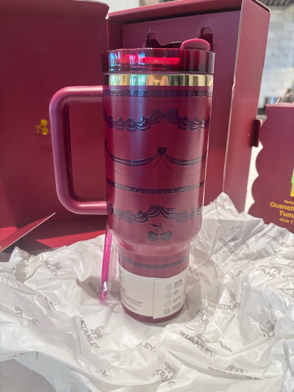 Stanley Metallic Pink Cherry-Accent Insulated Tumbler with Handle - Picture 3 of 12